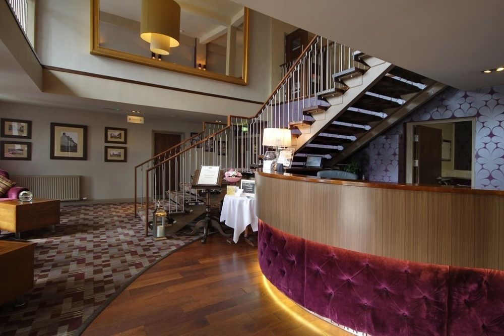 Lynnhurst Hotel Johnstone Exteriör bild